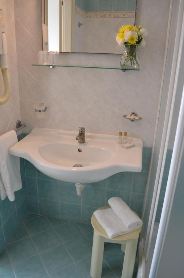 Marina dʼAndora Hotel I Due Gabbiani Citr 9006 מראה חיצוני תמונה