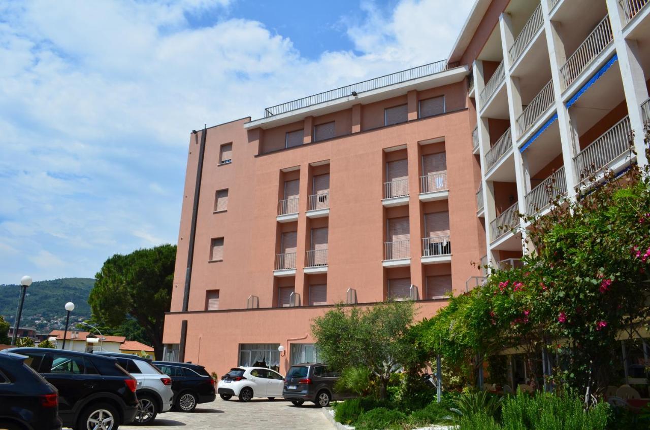 Marina dʼAndora Hotel I Due Gabbiani Citr 9006 מראה חיצוני תמונה