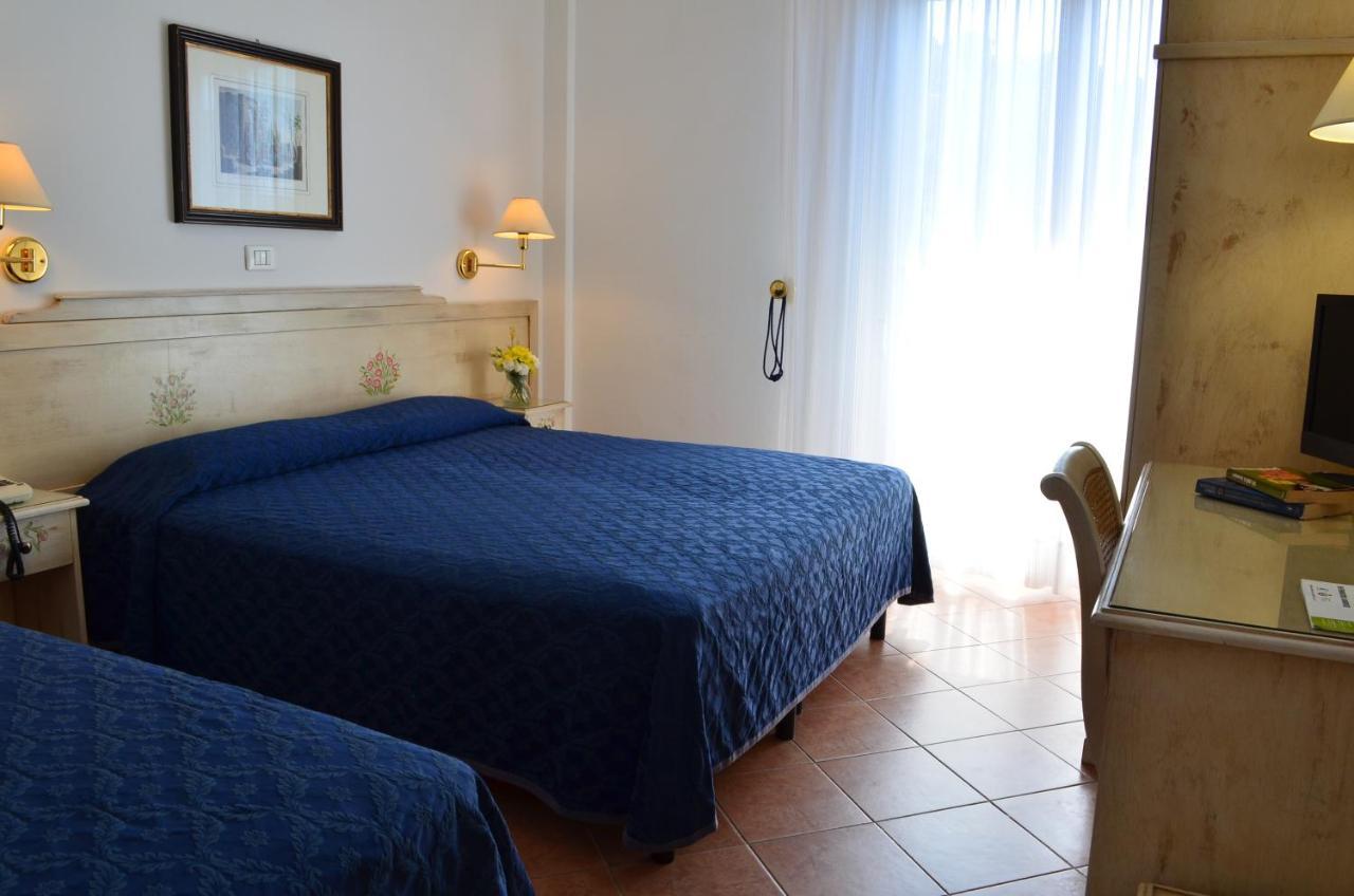 Marina dʼAndora Hotel I Due Gabbiani Citr 9006 מראה חיצוני תמונה